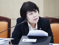 정춘숙 의원, 복지부에  “한의사 의료기기 사용 문제 연말까지 결론 내달라” 촉구