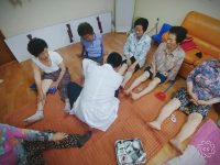 산청군, 한의사와 함께하는 경로당 프로그램 인기