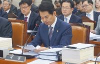 살충제 계란·생리대 파동에 식약처장 자질 논란만 부각