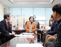 “평생교육과정 운영 제한에 힘써 달라”