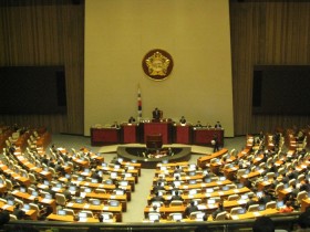 20대 국회 마지막 본회의, 141건 안건 처리