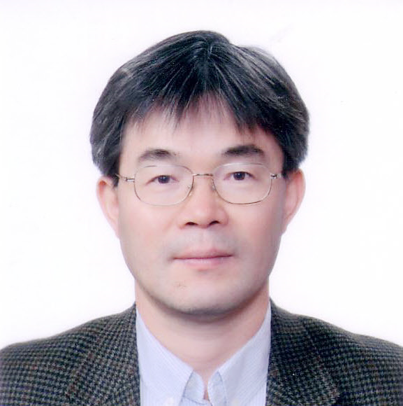 이선동 교수님.png