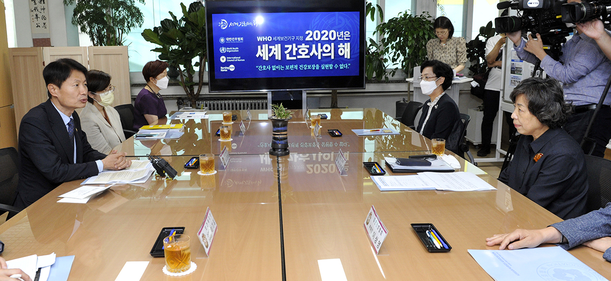 202008122-006-1200 간호협회 방문.jpg