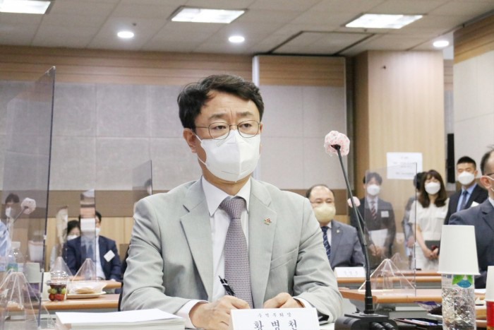 황병천 단장님.jpg