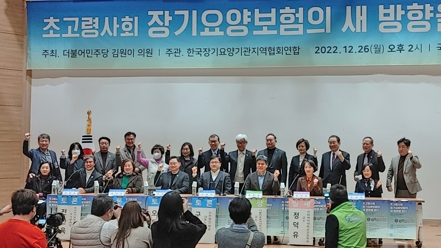 KakaoTalk_20221226_165008630_05 copy.jpg