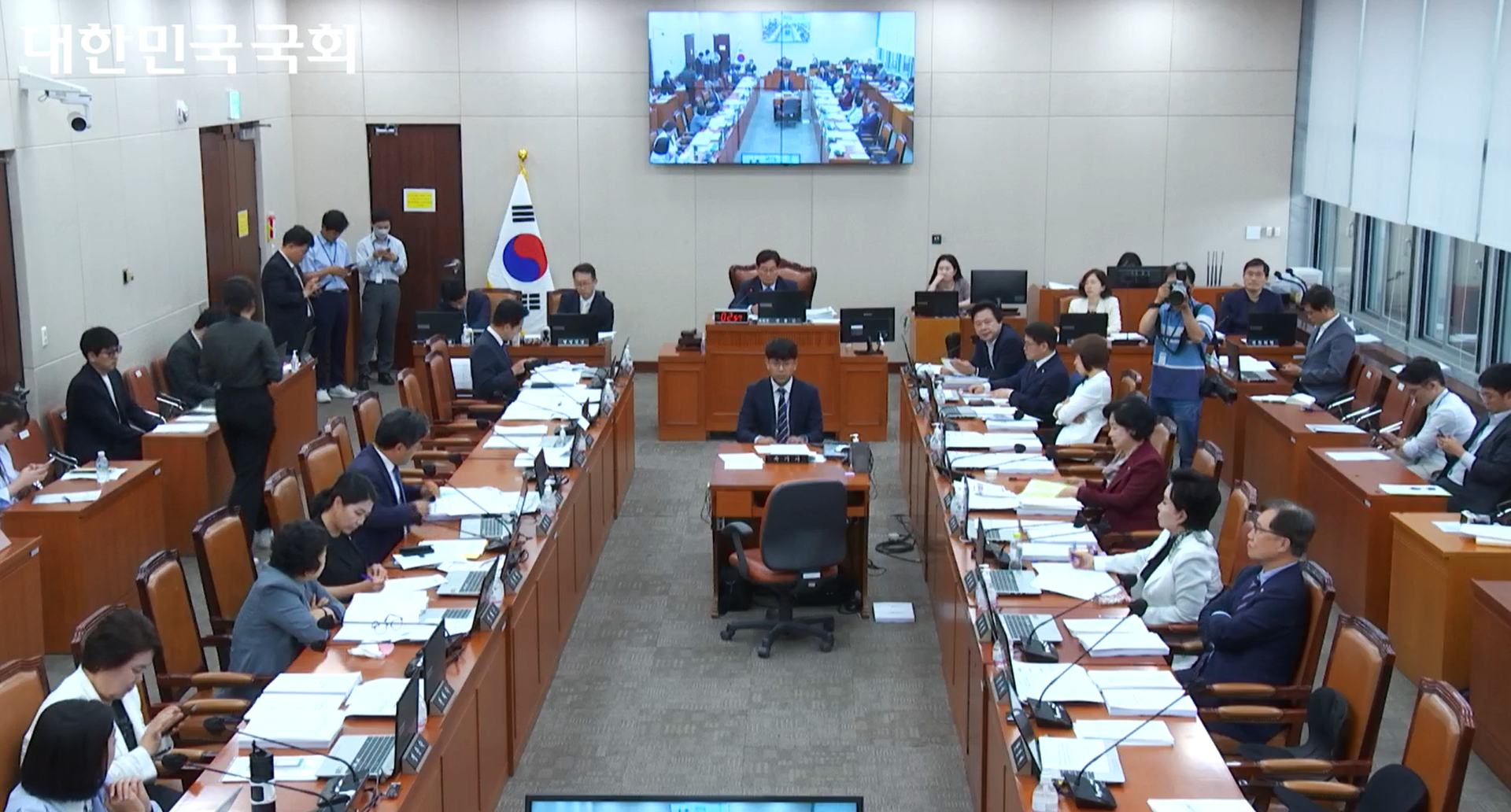 전체회의 전경.png