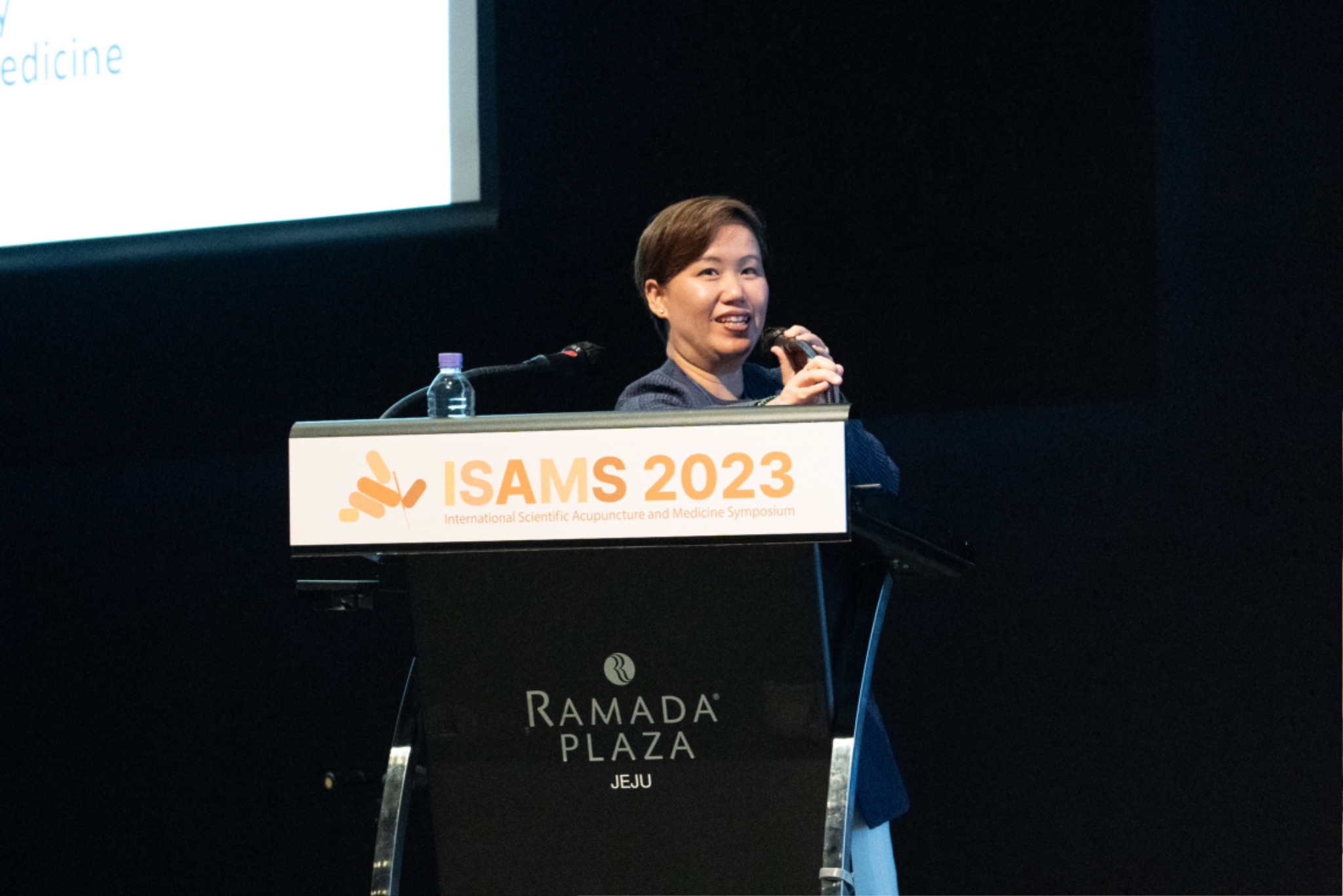 몬타카 교수님_단독 1.jpg