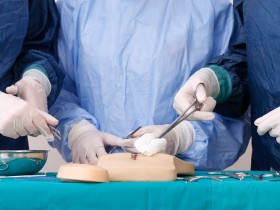 새 학기 돌아오지 않는 의대생 95%…“정부의 복귀 대책 미지수”