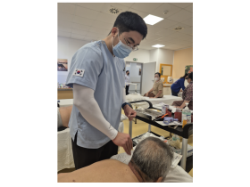 “누군가에게 필요한 존재가 된다는 경험을 값으로 매길 수 있을까”