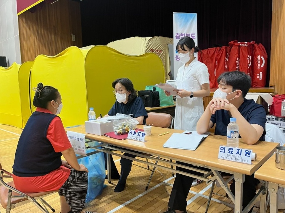 김진균회장님 (2).jpg