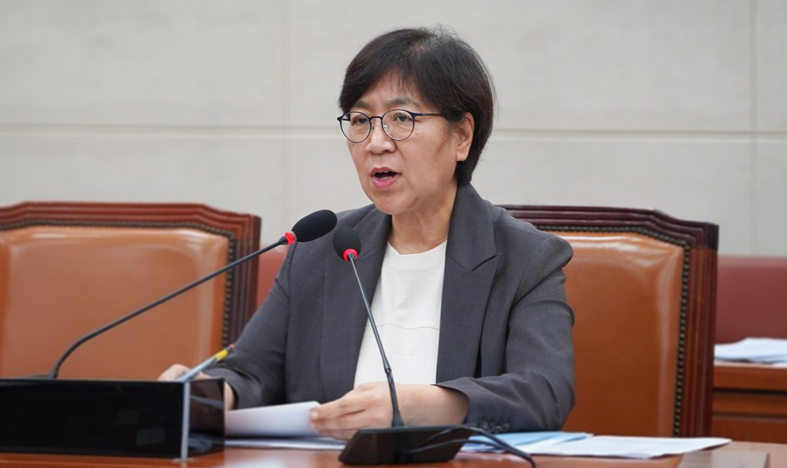 정은경 임명.jpg