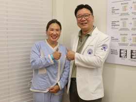 “걷지 못하던 몽골 교통사고환자 일으켜 세운 한의학”