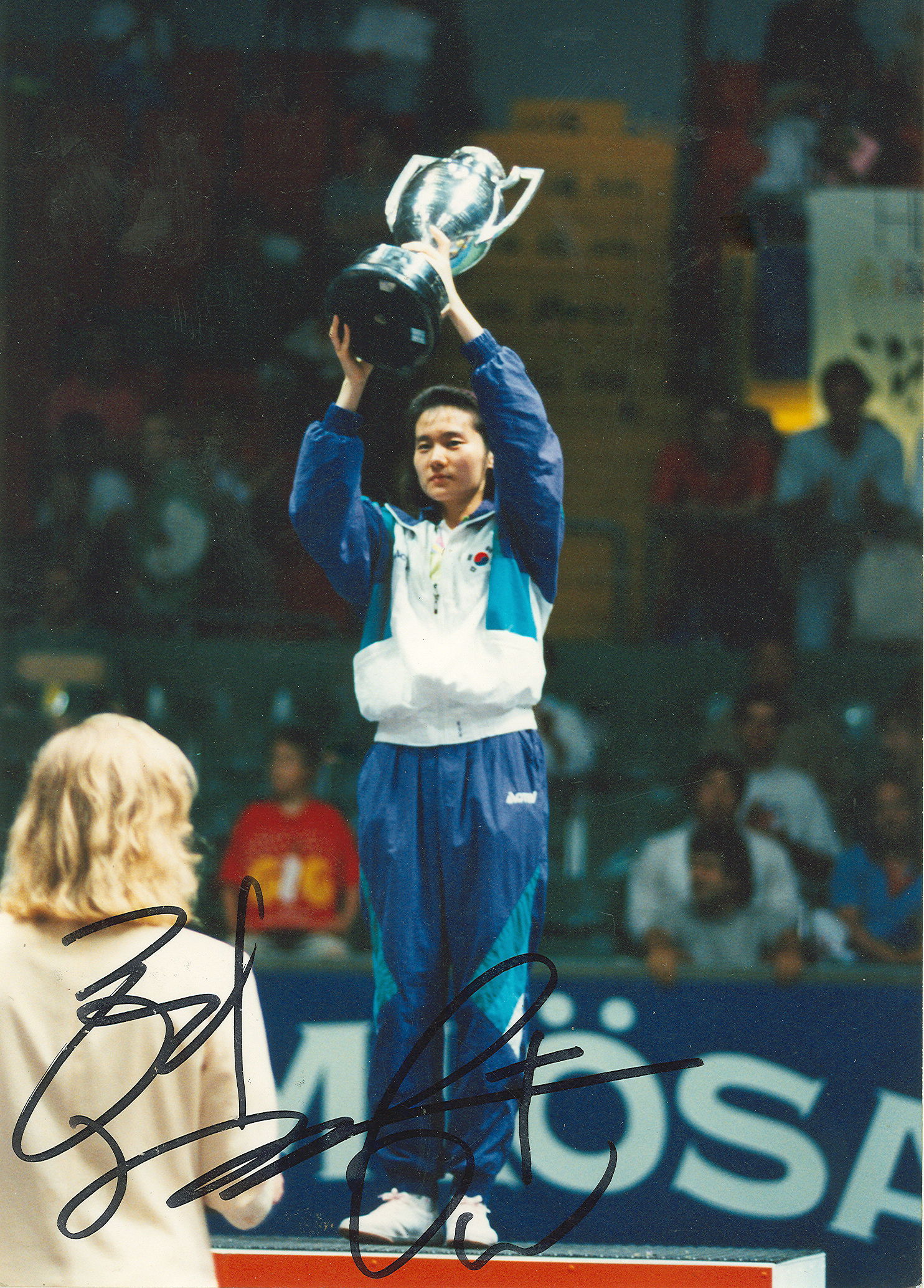 1993년 예테보리 세계선수권 여자단식 우승 현정화.jpg