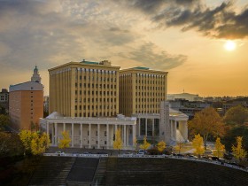 “경희대 한의과대학, 한의학 교육 혁신 주도한다”