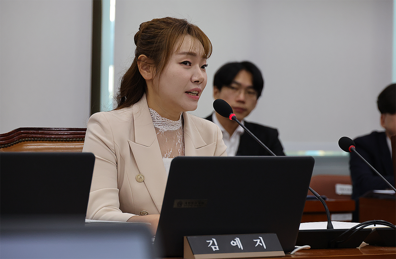 김예지 장애인.jpg