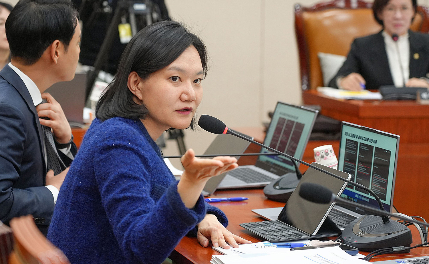 김남희 납품비리.jpg