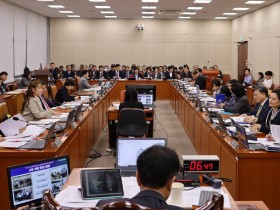 국회 복지위, 의료·복지 예산 대폭 확대…의료 민생법안도 본격 논의