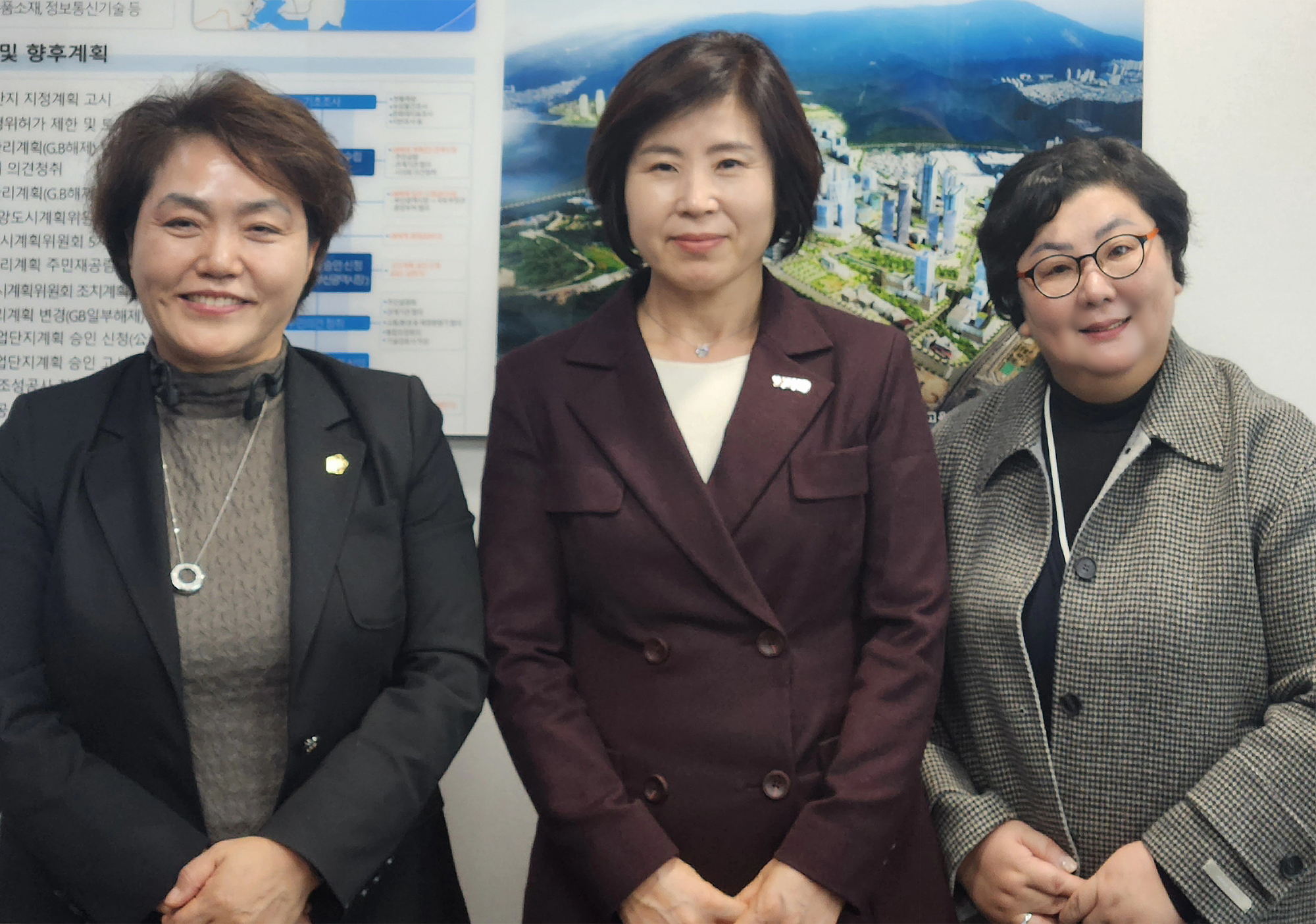 여한 김미애 간담회.jpg