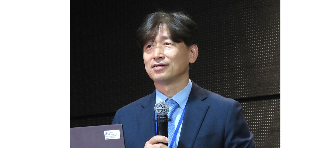 “한의학 통해 여성 건강 증진에 기여한 반세기”