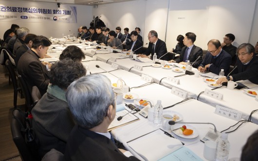 ’27년 이후 의사인력 증원 전원, ‘지역의사’로 선발 검토