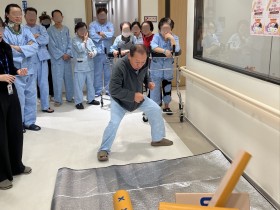 설 명절 앞두고, 입원 환자 웃음꽃 활짝