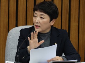 ‘돌봄청’ 신설·연금 연계…국가 책임 강화 ‘돌봄 3법’ 추진