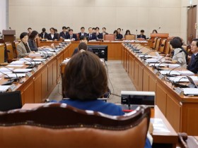 15년 공공의료 의무복무…‘공공의대법’ 복지위 법안소위 통과