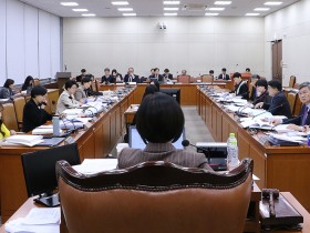 “환자 권리·안전, 법으로 보장”…‘환자기본법’ 소위 통과