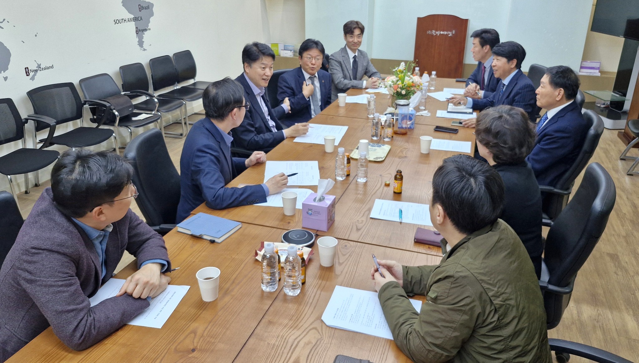 동방메디컬 간담회1.jpg