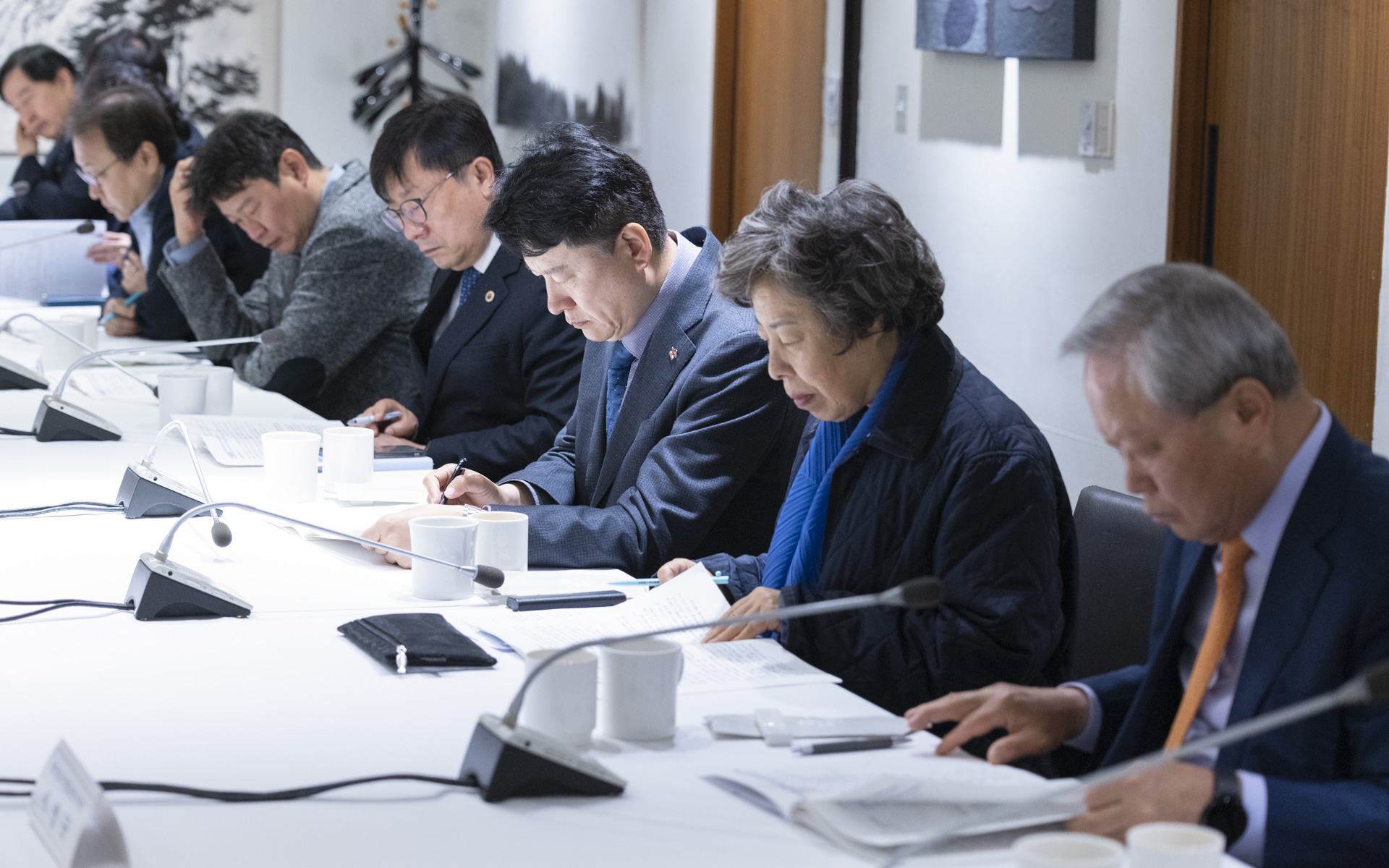 민·관, 의료제품 유통과정 긴급 점검···수급불안정 대처