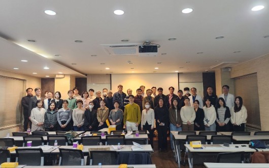 고가 장비 없이도 즉시 활용가능한 임상모델 제시