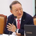 ‘웰다잉 3법’ 추진…연명의료에서 임종돌봄·치료비까지 국가 지원