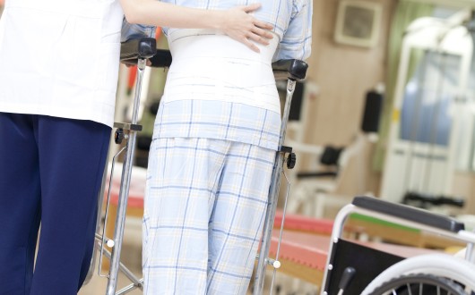 정부, 한방병원 등 병원급 의료기관에 간병인 직고용 권고