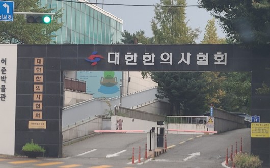 ‘시체해부법’ 개정안 논란···“한의과대학 포함시킬 것”