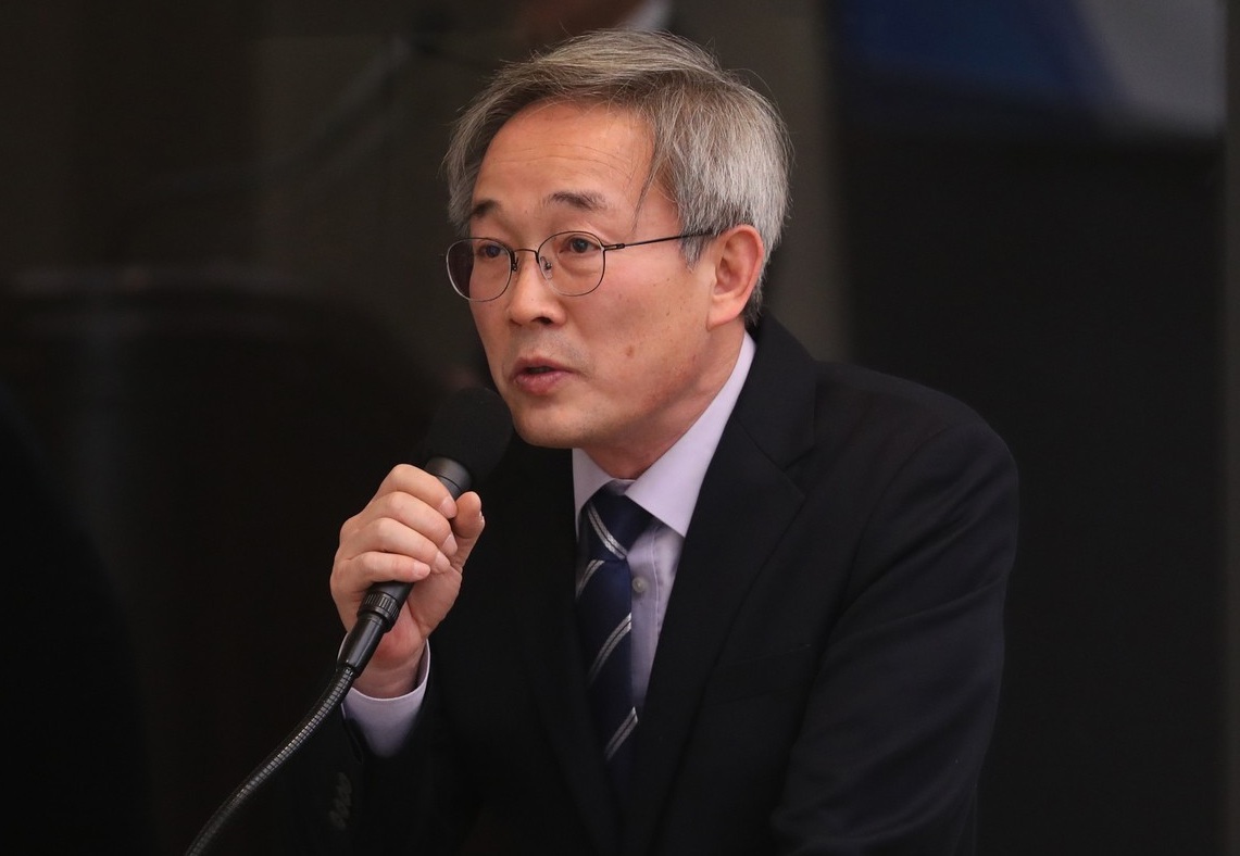방정균.jpg