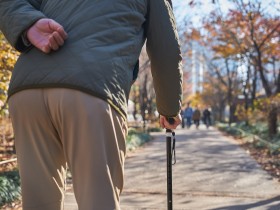 근력·신체기능 떨어진 노인, 심혈관질환·사망 위험 높아