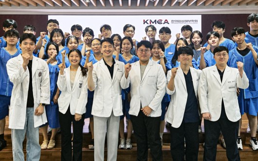 “근육 찾아 이완하고, 신장해 부착”…해부학으로 잇는 경근추나·테이핑