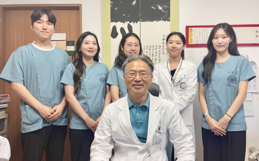 중증 교뇌출혈 환자, 한약 병용 후 항생제는 줄고 간·신장은 안전